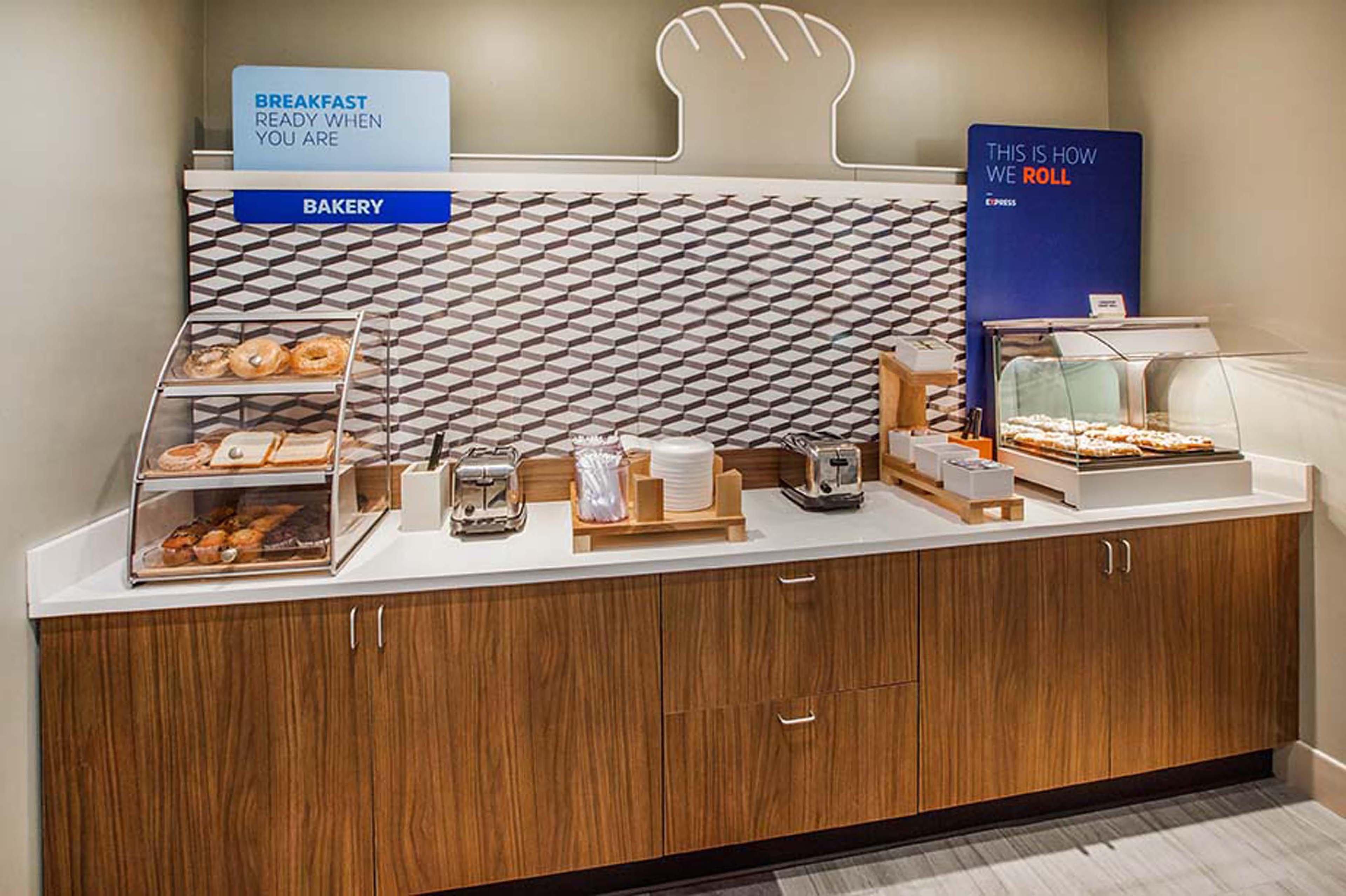 Holiday Inn Express Indianapolis South By Ihg Εξωτερικό φωτογραφία