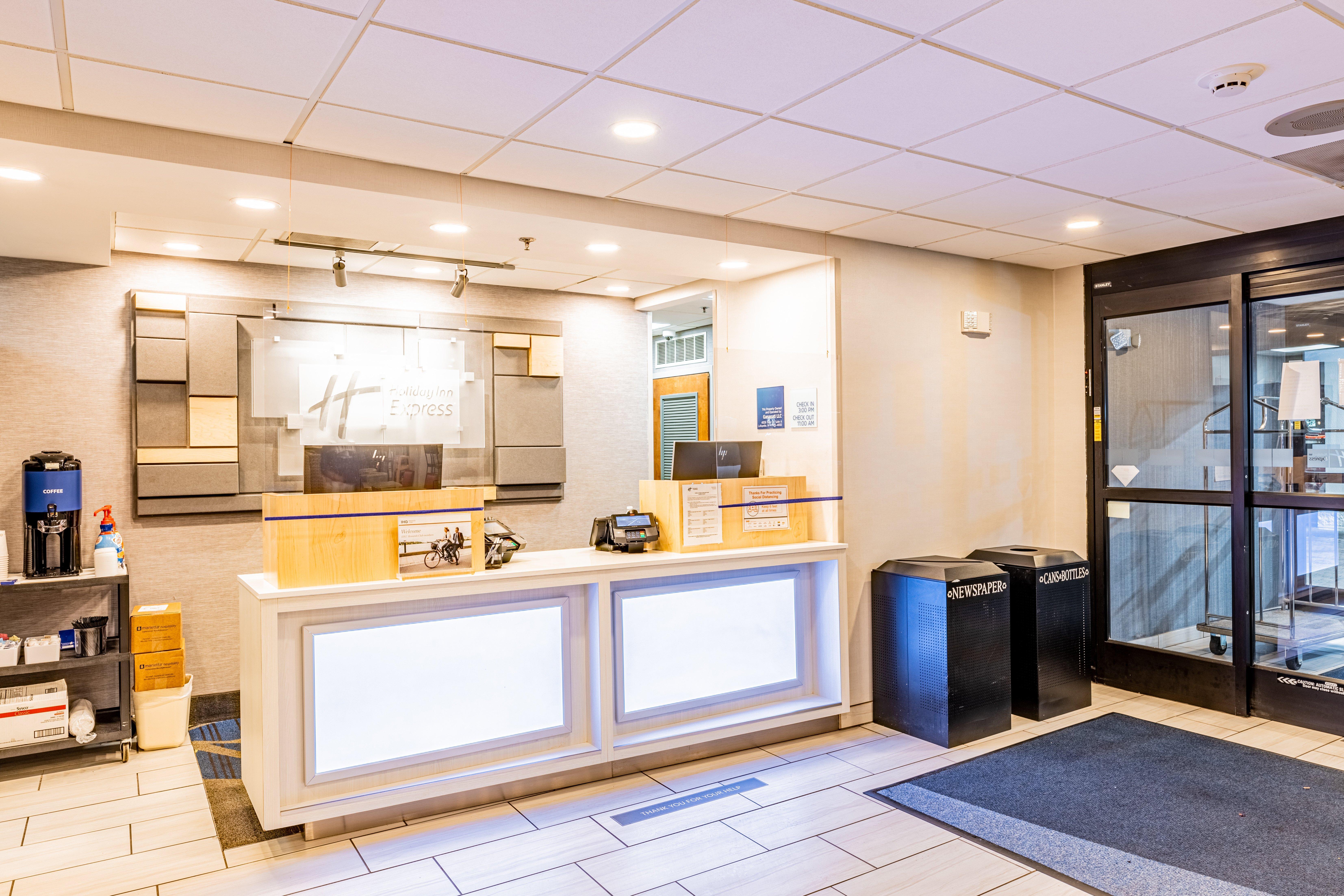 Holiday Inn Express Indianapolis South By Ihg Εξωτερικό φωτογραφία