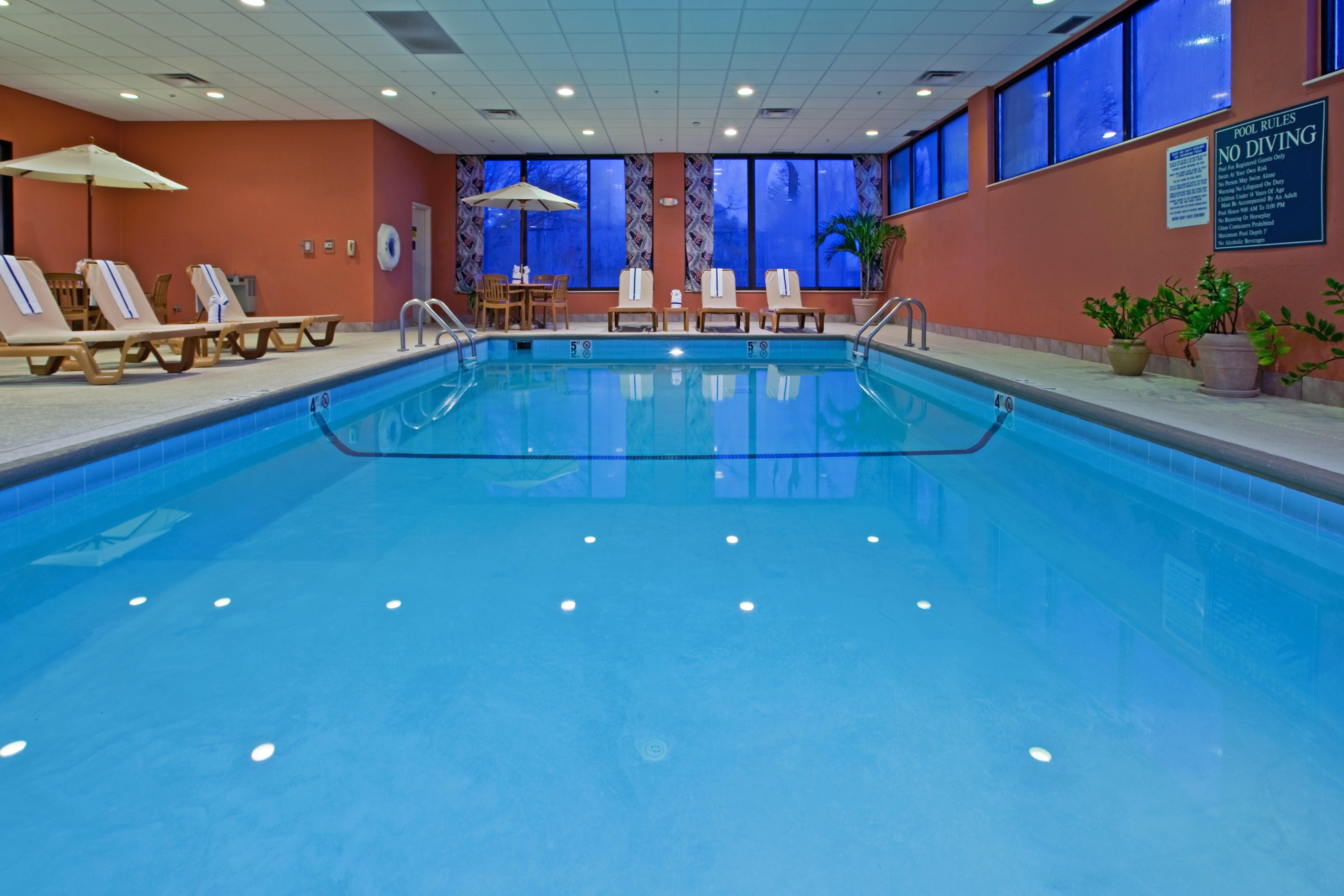 Holiday Inn Express Indianapolis South By Ihg Εξωτερικό φωτογραφία