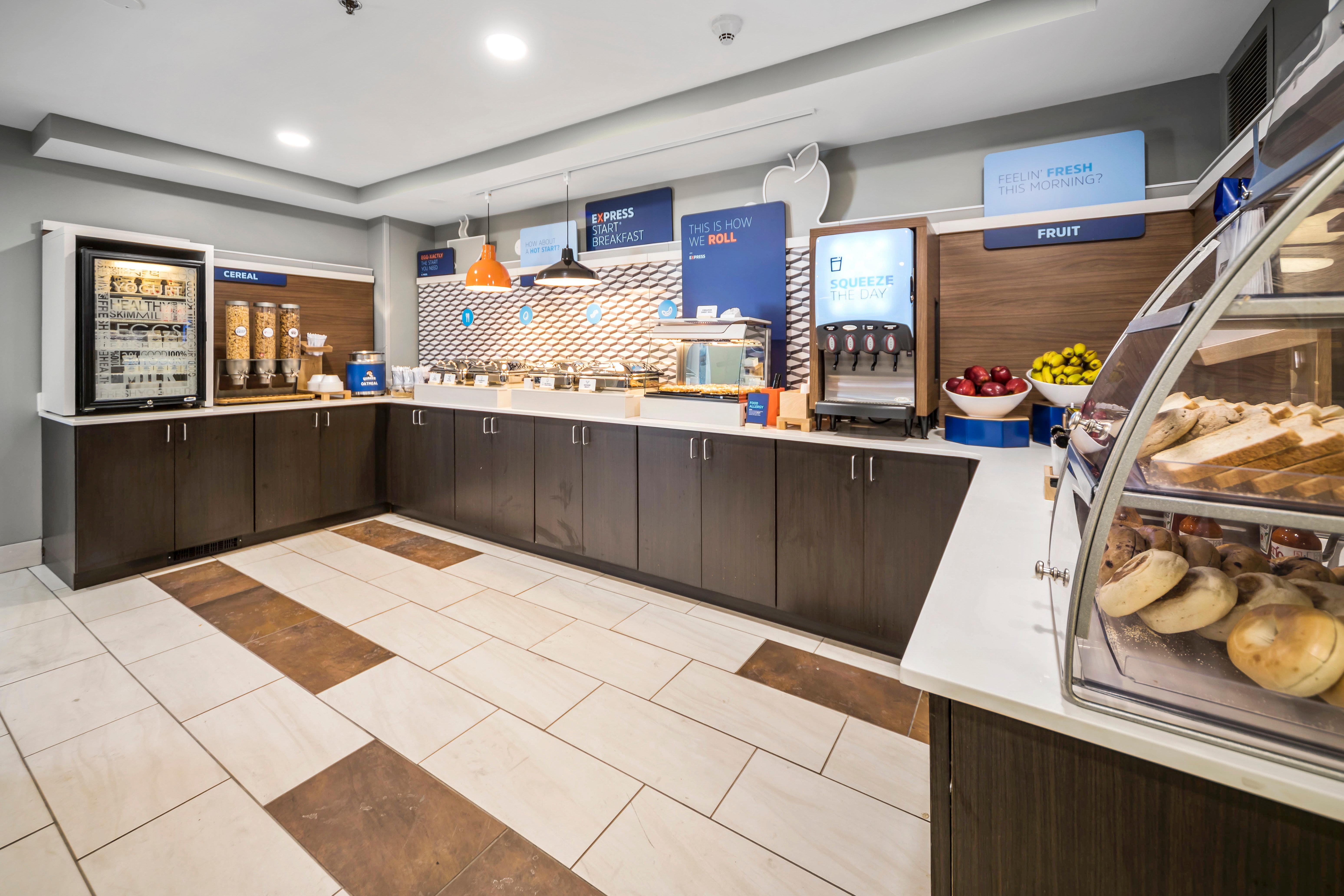 Holiday Inn Express Indianapolis South By Ihg Εξωτερικό φωτογραφία