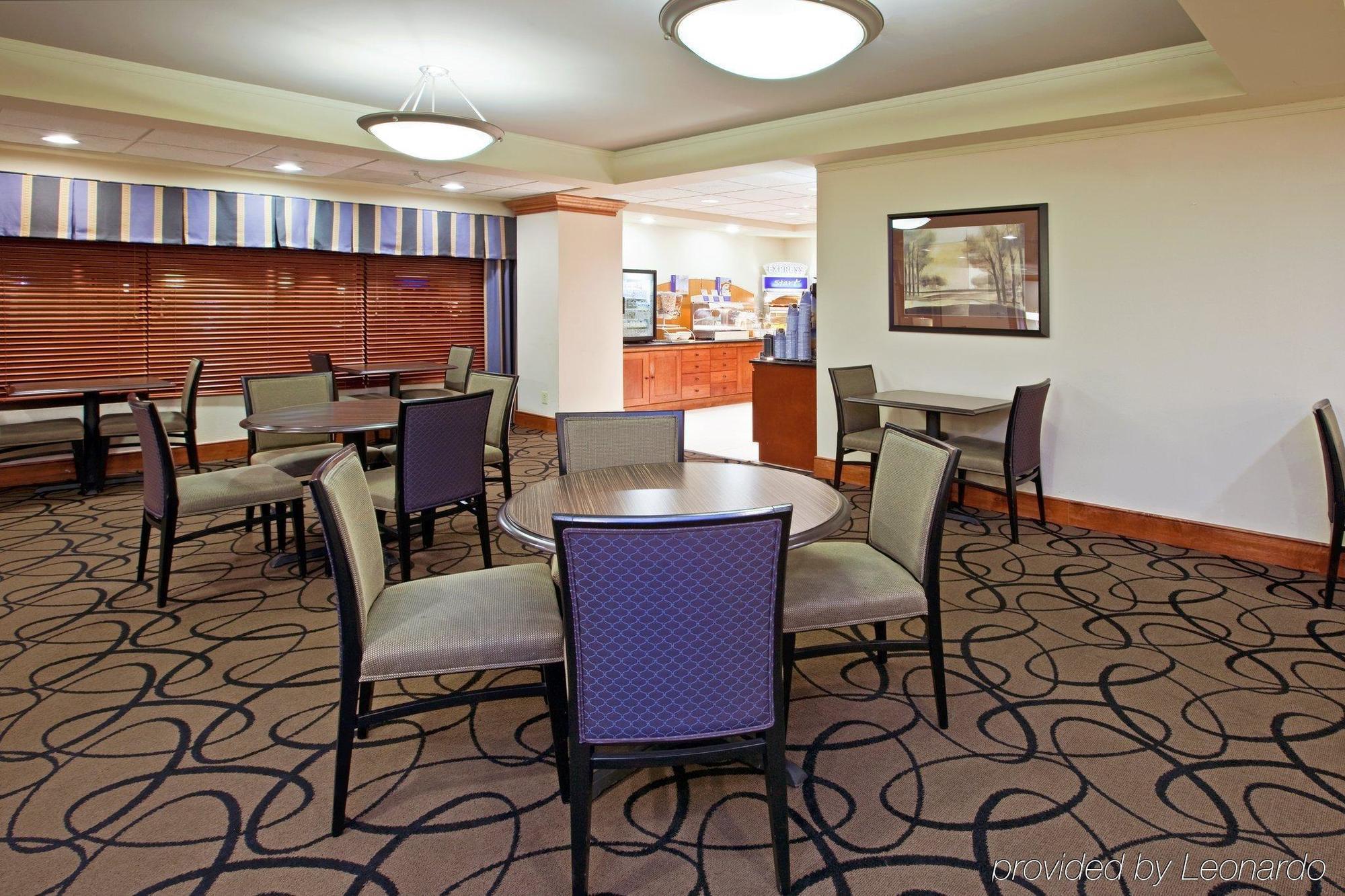 Holiday Inn Express Indianapolis South By Ihg Εξωτερικό φωτογραφία